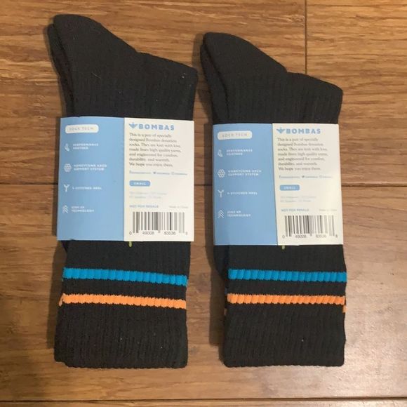 NWT Bombas Performance Calf Socks -Size Small -Unisex (2 prs) - Picture 3 of 6
